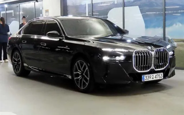 인천신용불량자자동차할부 7시리즈 (G70) 740i sDrive M 스포츠 매물 사진 19 - 2023/09 69,678km