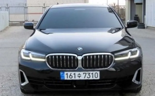 인천신용불량자자동차할부 5시리즈 (G30) 520i 럭셔리 매물 사진 2 - 2022/10 59,648km